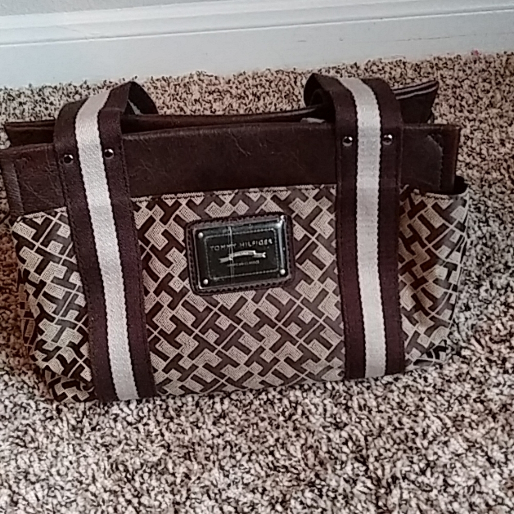 Hand bag